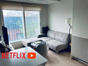 Chic Modern Apartment next to Hwagok Station